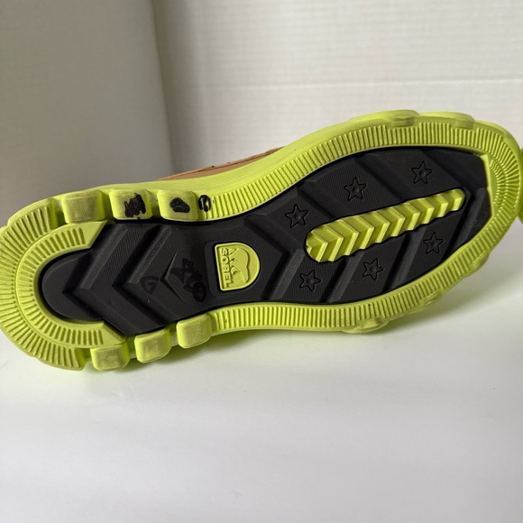 Sorel CARIBOU X Waterproof Platform Chelsea Boot (Women) Size 9.5 - Picture 9 of 11